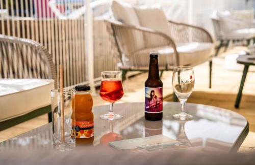 Soorts-Hossegor Hotel | Pet-Friendly Hotel Logis Lacotel with Pool and Ocean Views
