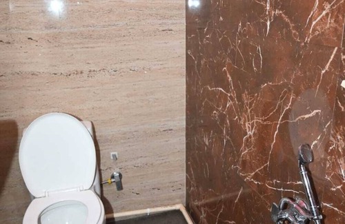 Lohaghat Hotel | Hotel Lohaghat Regency