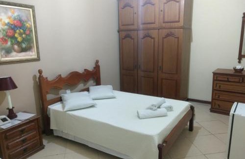 Caxambu Hotel | Discover Hotel Lopes Caxambu: Family-Friendly Retreat