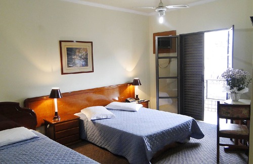Caxambu Hotel | Discover Hotel Lopes Caxambu: Family-Friendly Retreat