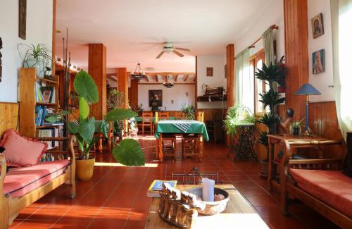 Alcutar Hotel | Pet-Friendly Hotel los Bérchules with Ocean View & Pool