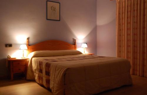 Bejar Hotel | Budget-Friendly Hotel Los Duques with Family Amenities