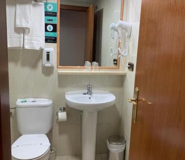 Ponferrada Hotel | Discover Comfort at Hotel Los Templarios - Rated 8.4/10