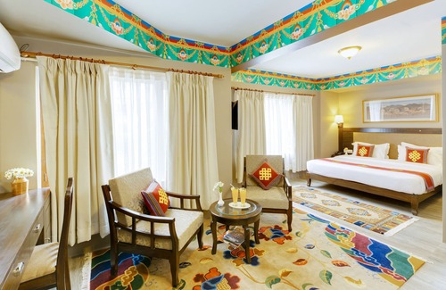 Boudhha Hotel | Discover Hotel Lotus Gems: 9.6 Rated with Pool & Dining