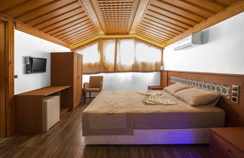 Akyaka Hotel | Relaxing Retreat at Grand Hotel Azmakhan Spa & Wellness