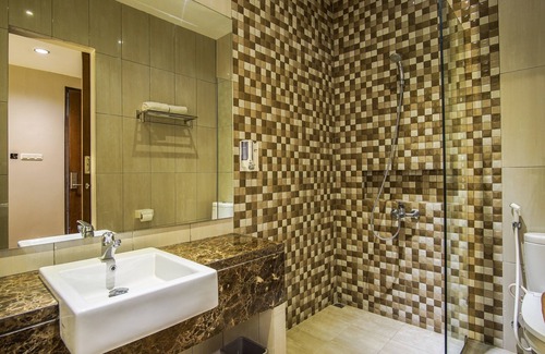 Subang Hotel | Modern Hotel Lotus Subang: Family-Friendly & Accessible Stay