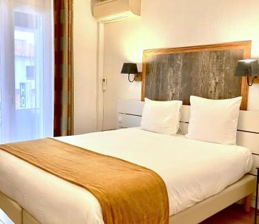 Saintes-Maries-de-la-Mer Hotel | Hotel Lou Marquès: Pet-Friendly Stay with Top Ratings