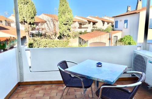 Saintes-Maries-de-la-Mer Hotel | Hotel Lou Marquès: Pet-Friendly Stay with Top Ratings