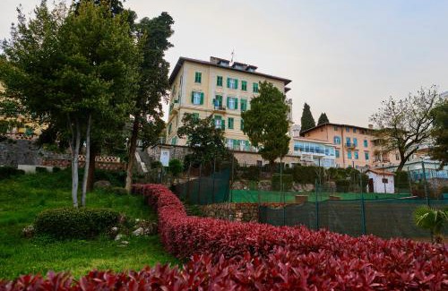 Lovran Hotel | Pet-Friendly Hotel Lovran with Private Beach & Ocean View