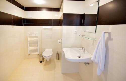 Lucivna Hotel | Discover Hotel Lučivná: Spa Retreat with Hot Tub & High Ratings