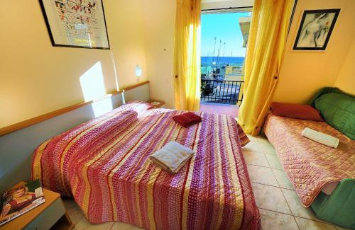 Arma di Taggia Hotel | Discover Comfort at Hotel Lucerna with Oceanfront Views