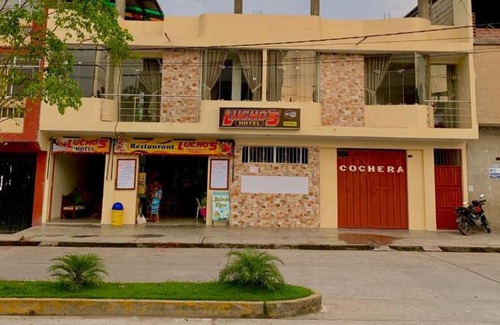Jose Crespo y Castillo Hotel | Pet-Friendly HOTEL LUCHO'S: Family-Ready with Breakfast