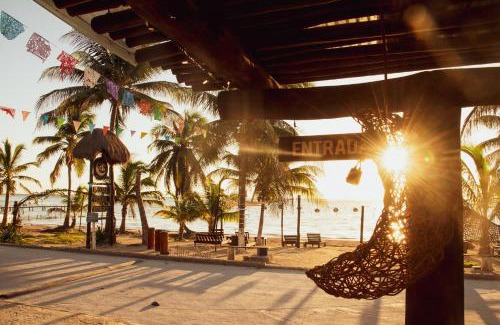 Mahahual Hotel | Experience Hotel Luna De Plata: Oceanfront Bliss & Spa