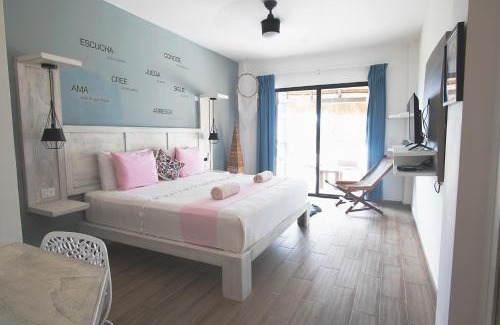Mahahual Hotel | Experience Hotel Luna De Plata: Oceanfront Bliss & Spa