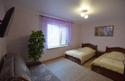 Alekseevka Hotel | Relax at Hotel Lux: Oceanfront Views & 10/10 Guest Ratings