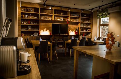 Szeged Hotel | Hotel Mátrix: Pet-Friendly Stay with Top Amenities