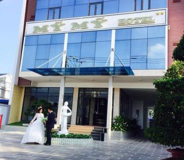 Hiep Ninh Hotel | Budget-Friendly Hotel Mỹ Mỹ with Breakfast & Family Amenities