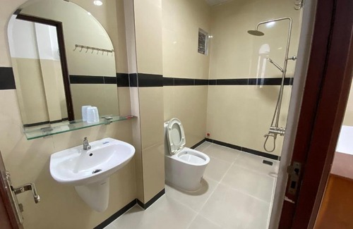 Di An Hotel | Discover Hotel Mỹ Việt: Pet-Friendly with Breakfast Included