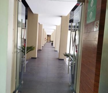 Ixtapalapa Hotel | Discover Comfort at HOTEL M ELITE BLACK - 4-Star Family Haven