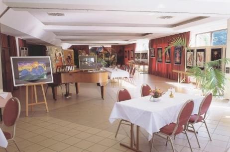 Gummersbach Hotel | Budget-Friendly Stay at Hotel Jacobs with Pet Friendly Perks