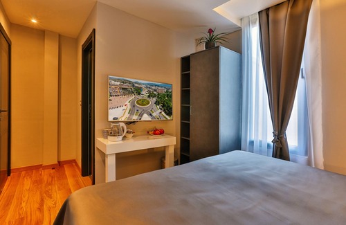 Podgorica Hotel | Discover Hotel M: Family-Friendly with Top-Rated Amenities