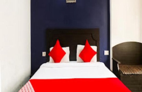 Katra House | Cozy Retreat at Hotel Maa Saraswati, Katra - Pet Friendly