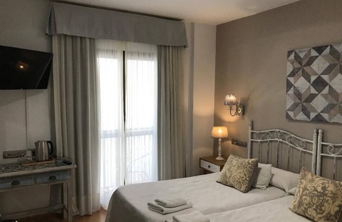 Rota Hotel | Exceptional Hostal Boutique Macavi with Spa & Restaurant