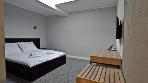 Miedzyborz Hotel | Discover Hotel Made in Napoli: Eco-Friendly & Pet Friendly