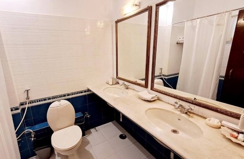 Udaipur City Centre Hotel | Prime Getaway at Hotel Mahendra Prakash - Top-Rated Stay