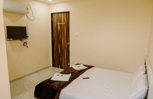 Islampur Hotel | Hotel Mai Kaka Executive