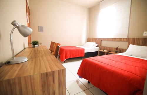 Vila Bandeirante Hotel | Discover Hotel Maia: Family-Friendly with Spa & Breakfast