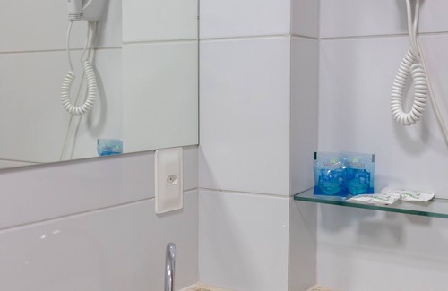 Centro Hotel | Guest Rated Hotel Mais1: Family-Friendly with Kitchen & Breakfast