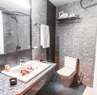 Tetouan Hotel | Discover Comfort at Hotel Makarim Tetouan - 8.6/10 Rated