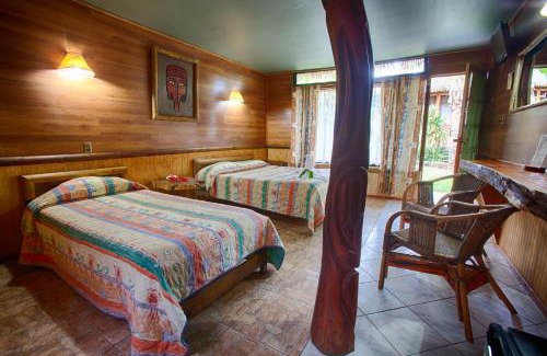 Hanga Roa Hotel | Oceanfront Escape at Hotel Manavai - Rated 9/10 by Guests
