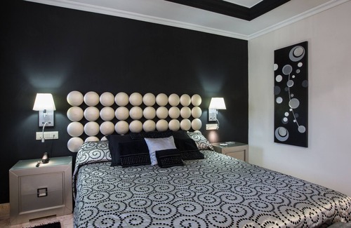 San Antonio Abad Hotel | Discover Comfort at Hotel Manolo with Spa & Family Amenities