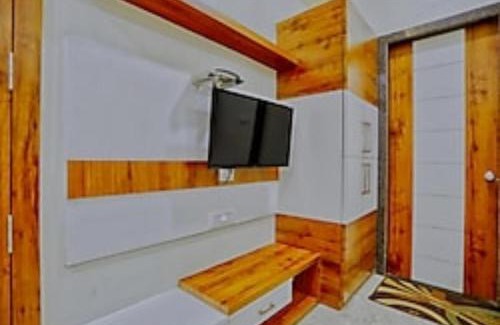Omkareshwar House | Hotel Manyavar Palace, Kothi