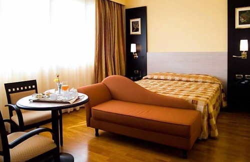 Funo Hotel | Discover Hotel Marconi: Family-Friendly with Pool Access