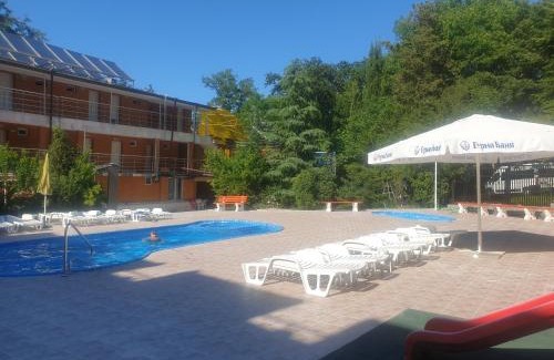 Kiten Hotel | Discover Hotel Maria: Pet-Friendly Getaway with Pool & Breakfast