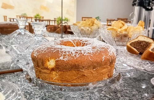 Belo Horizonte Hotel | Budget-Friendly Hotel Mariachis with Breakfast & Family Amenities