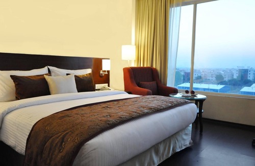 Sitapura Hotel | Relax at Hotel Marigold Jaipur: Pool, Spa & Family-Friendly