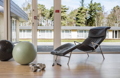 Grena Strand Apartment | Discover Hotel Marina Apartments: Oceanfront with Pool & Spa