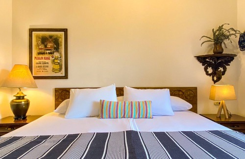 Zona Colonial Hotel | Hotel Mariscal Robledo: Guest Rated 9.4 with Pool & Spa