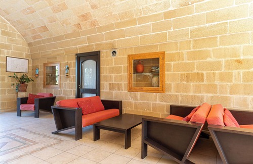 Presicce Hotel | Discover Hotel Masseria Resort Le Pajare: Eco-Friendly Stay