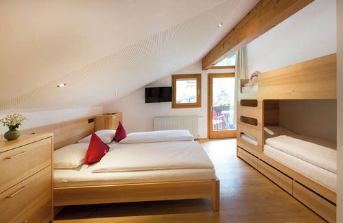 Gargellen Hotel | Explore Hotel Mateera: Spa, Restaurant & Great Ratings