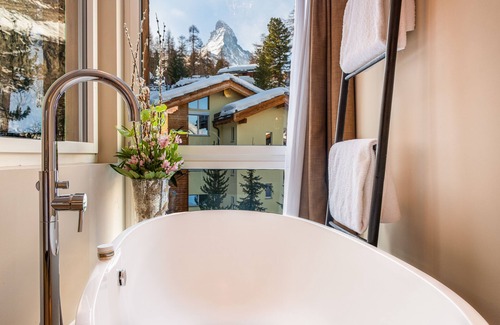 Zermatt Hotel | Experience Comfort at Hotel Matthiol - 4-Star Excellence