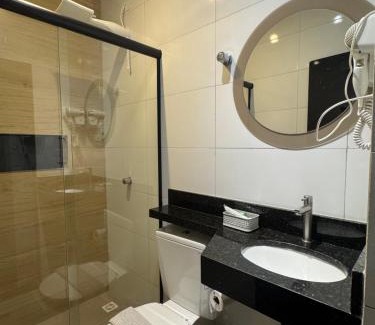 Zona Leste Hotel | Discover Hotel Max Tatuapé: Family-Friendly with Breakfast