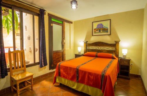 Antigua Guatemala Hotel | Tranquil Retreat at Hotel Maya Ik' with Breakfast Included