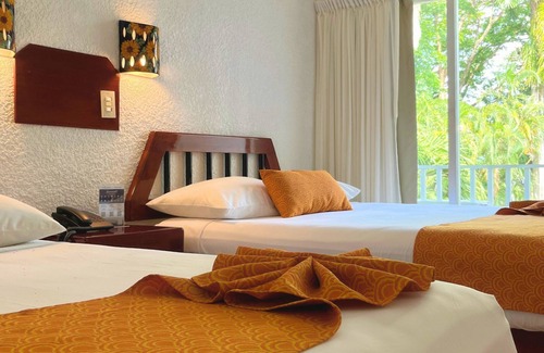 Palenque Hotel | Discover Hotel Maya Palenque: Rated 9.6/10 with Pools & Spa
