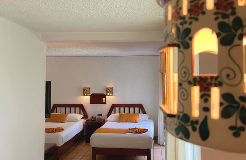 Palenque Hotel | Discover Hotel Maya Palenque: Rated 9.6/10 with Pools & Spa