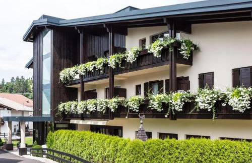 Kastelruth Hotel | Experience Relaxation at Hotel Mayr with Private Pool & More